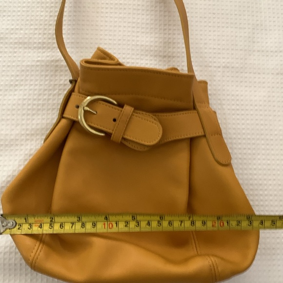 COACH vintage Elegant yellow/brown  Leather Shoulder/Crossbody bucket bag - Picture 10 of 13